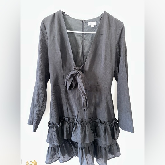 BEGINNING BOUTIQUE RUFFLE BOW TIE V NECK CHIFFON MINI DRESS - BLACK - Picture 2 of 5